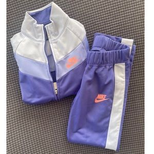 NIKE SWEATSUIT✨💜
